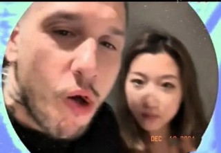 丹麦球员精湛表现，连续凭一己之力翻盘